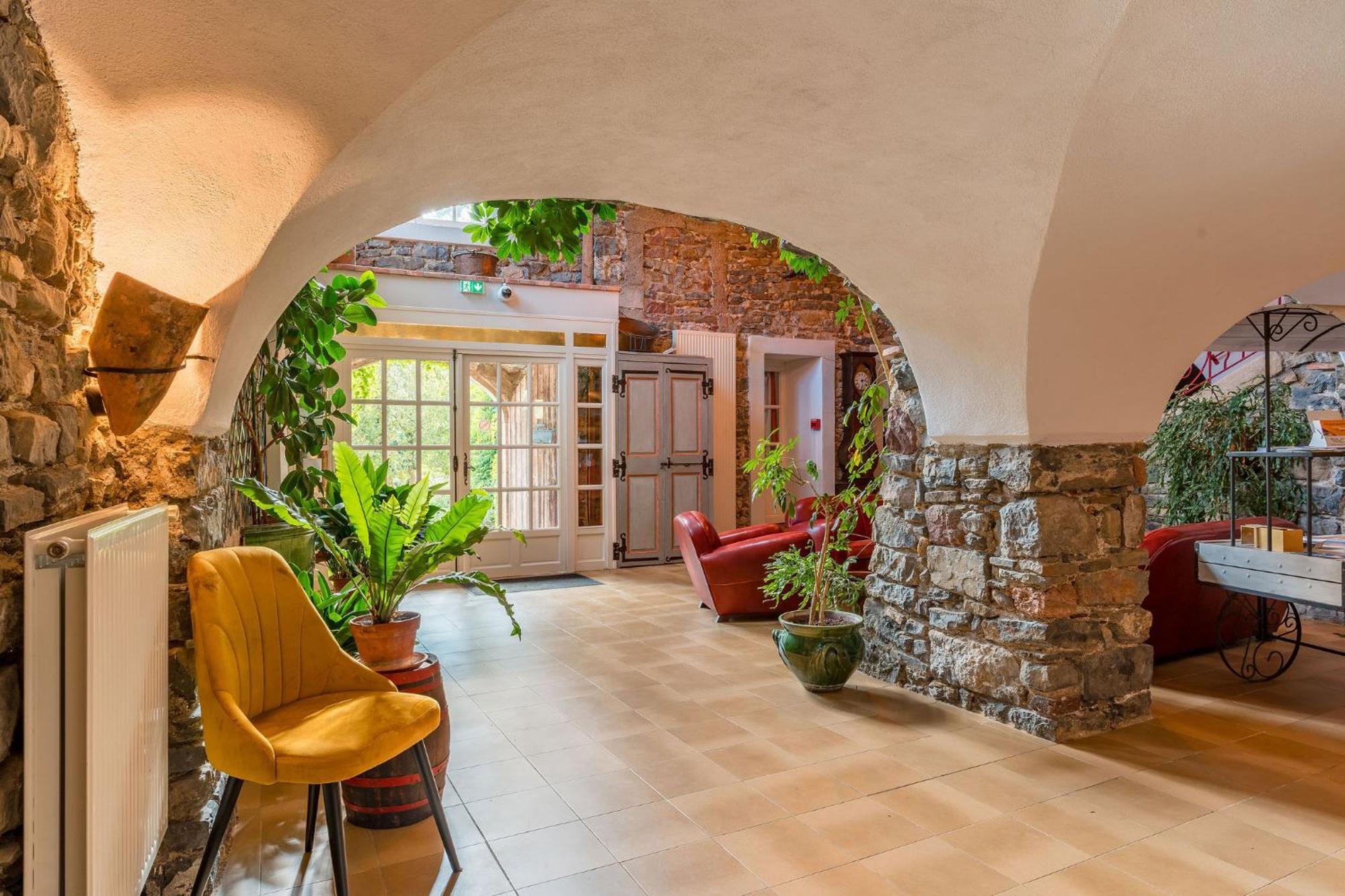 Logis Hotel Restaurant Le Pradinas أندوز المظهر الخارجي الصورة
