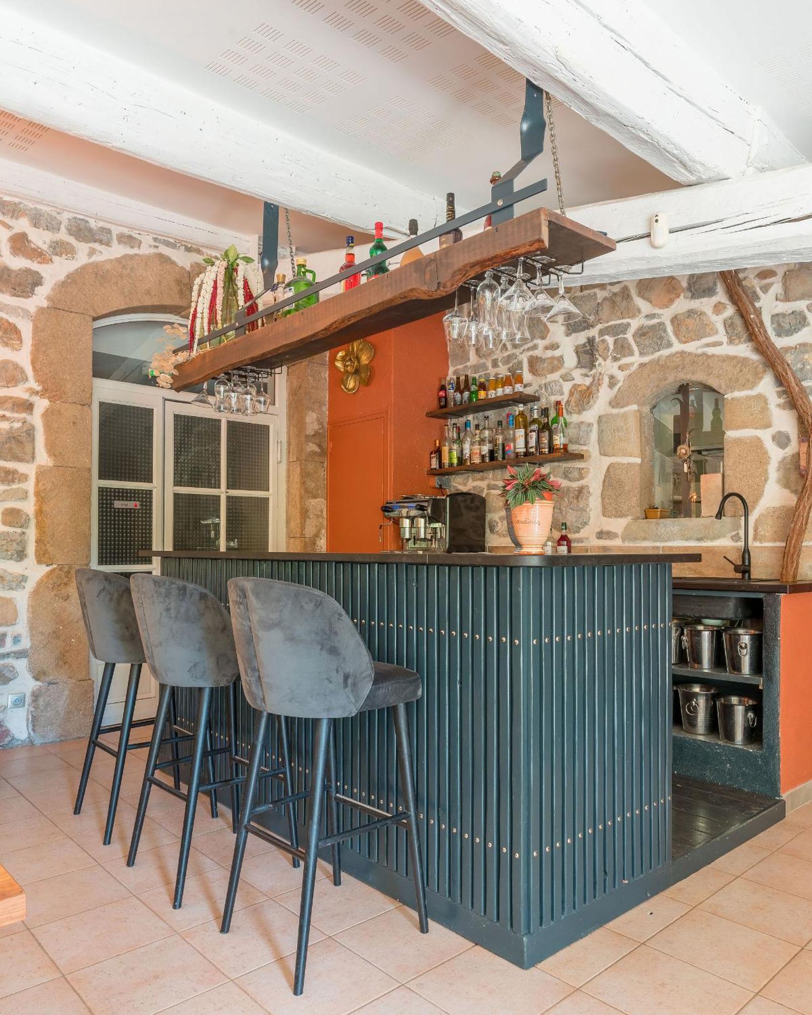Logis Hotel Restaurant Le Pradinas أندوز المظهر الخارجي الصورة