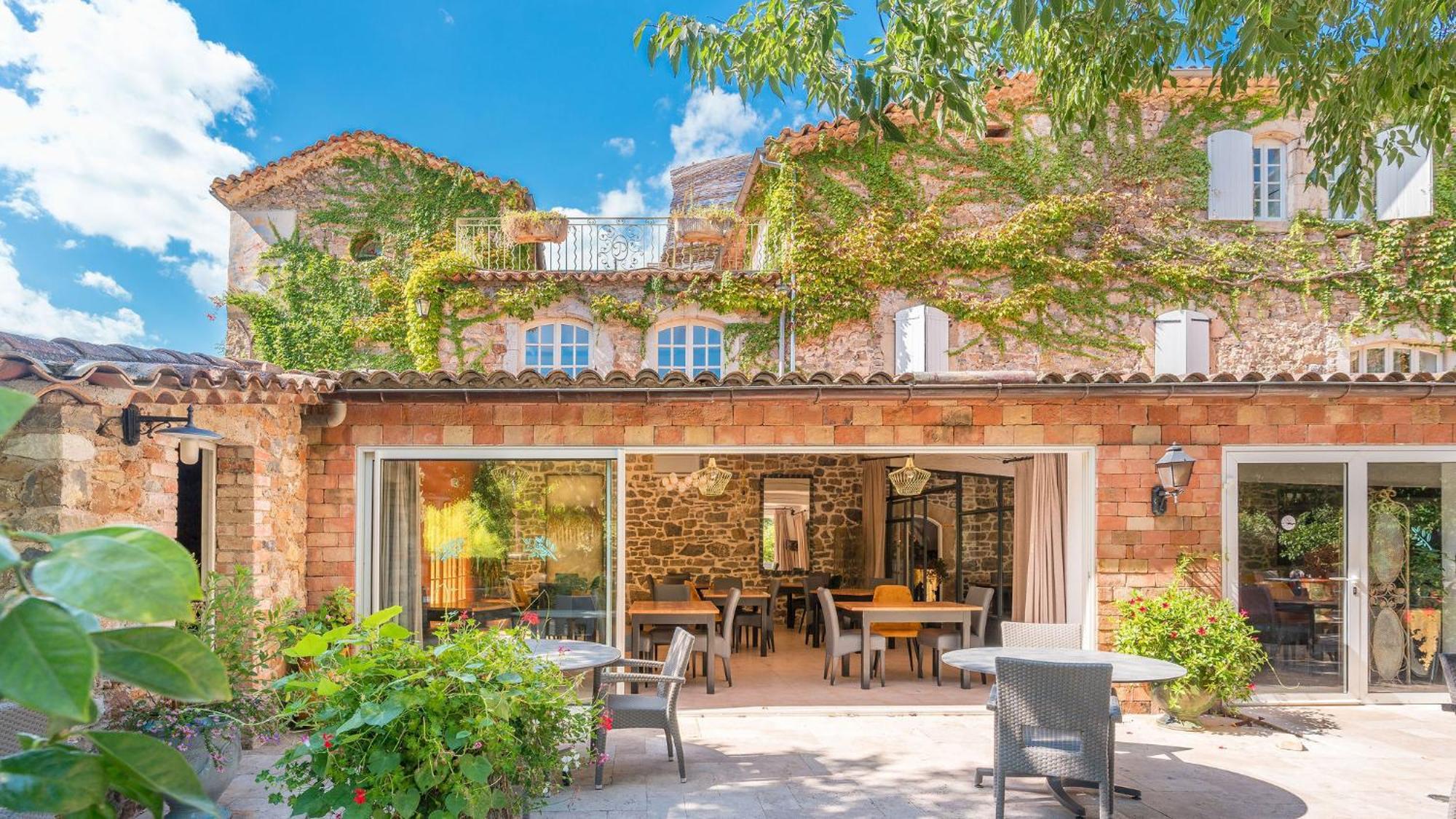Logis Hotel Restaurant Le Pradinas أندوز المظهر الخارجي الصورة
